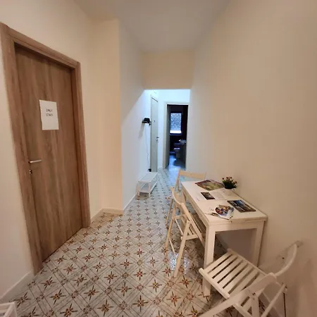 Проживание в семье Sorrento's Holidays *