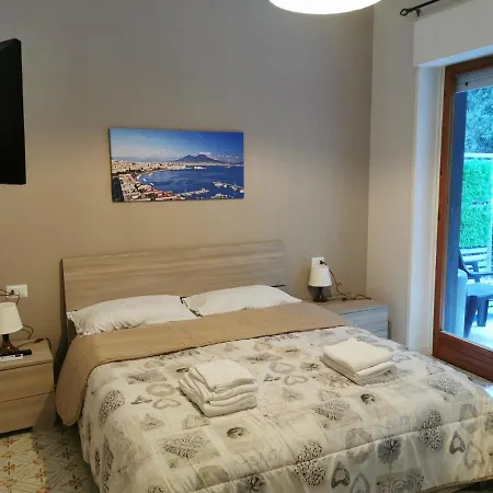 Sorrento's Holidays 2 Quarto em Acomodações Particulares Sorrento