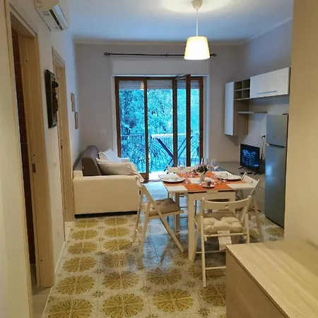Quarto em Acomodações Particulares Sorrento's Holidays 2