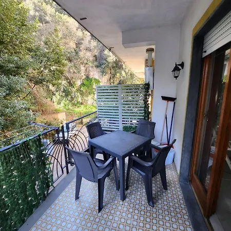 Sorrento's Holidays 2 *